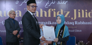 Wisuda Tahfidz 2023 Pondok Pesantren Al-Furqon Muhammadiyah Boarding School (MBS) Cibiuk Garut